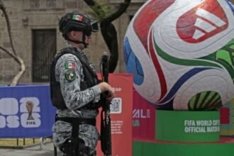 Negocios eliminan imágenes del Mundial ante temor a sanciones administrativas