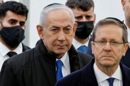 netanyahu buscara la reeleccion en las proximas elecciones en israel Netanyahu buscará la reelección en las próximas elecciones en Israel.