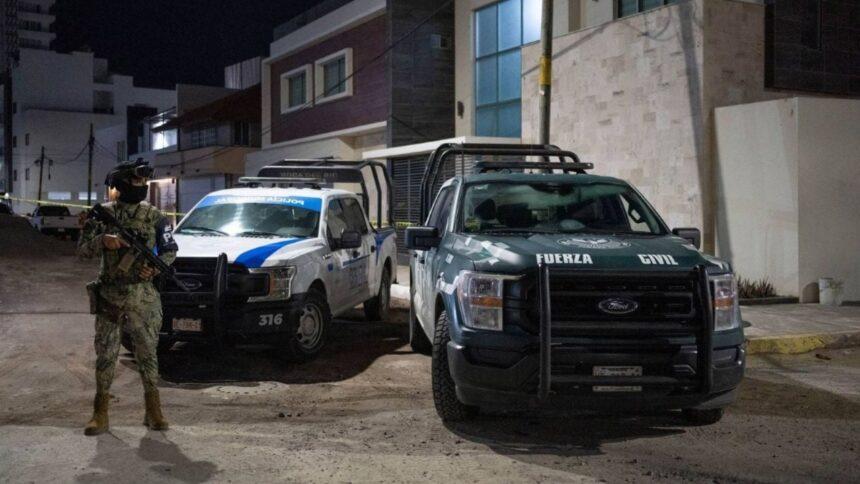 Nueve expolicías de Veracruz procesados por secuestro y tortura.