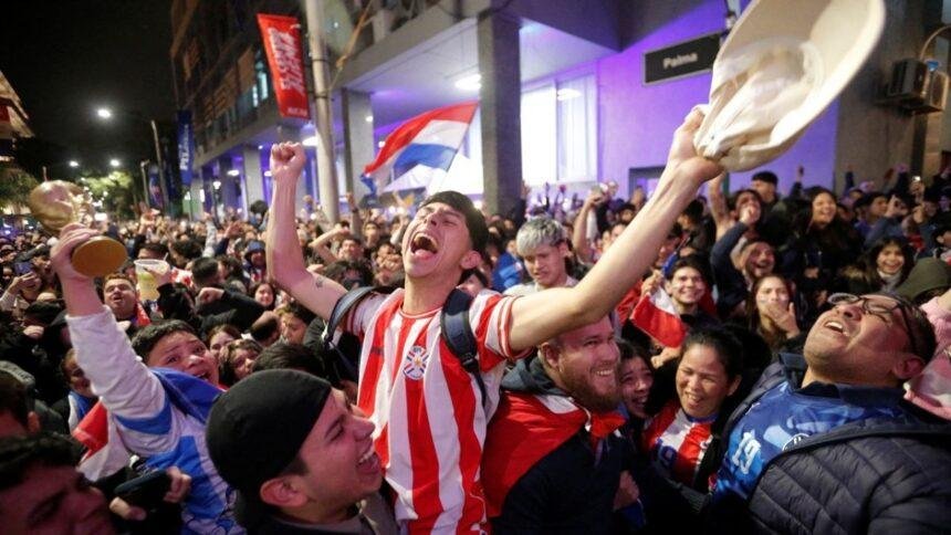 Paraguay celebra día feriado por histórico pase a Octavos de Final ante Alemania