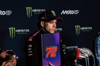 Piloto italiano de MotoGP sancionado por conducta antideportiva tras incidente con comisario