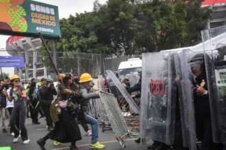 Protestas en Mundial de fútbol terminan con 12 detenidos liberados.