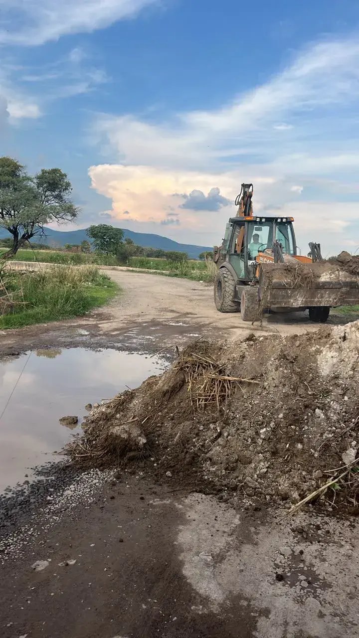 Puente colapsa en Manuel Doblado; cierre de paso en Antiguo El Sitio