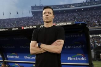 Pumas presenta a Esteban Solari como nuevo director técnico