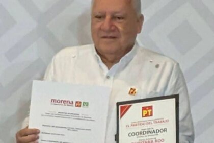 Rafael Marín Mollinedo se registra como aspirante de Morena sin necesidad de aprobación.