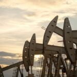 Reservas de petróleo de EE.UU. alcanzan mínimo histórico de 340 millones de barriles.