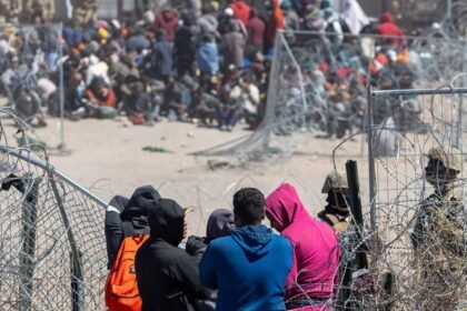 restriccion migratoria de trump disminuye cruces hacia estados unidos y Restricción migratoria de Trump disminuye cruces hacia Estados Unidos y aumenta retornos.
