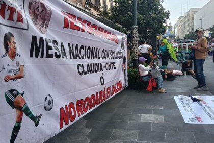 reunion entre cnte y segob concluye sin acuerdos maestros mantienen Reunión entre CNTE y Segob concluye sin acuerdos; maestros mantienen postura firme.