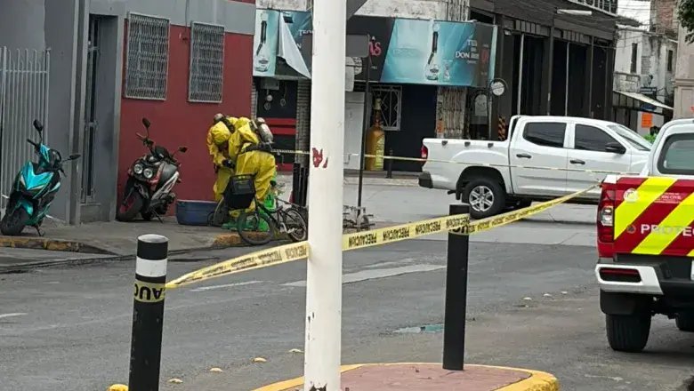 San Francisco del Rincón cierra calles tras hallar bidón con amoniaco