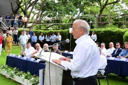 Secretaría de Energía rechaza a Víctor Rodríguez tras video de agresión doméstica
