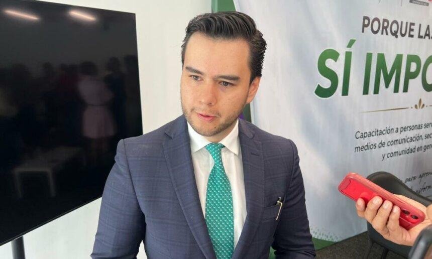 Sergio Arellano se postula para presidencia de DDHQ en Querétaro