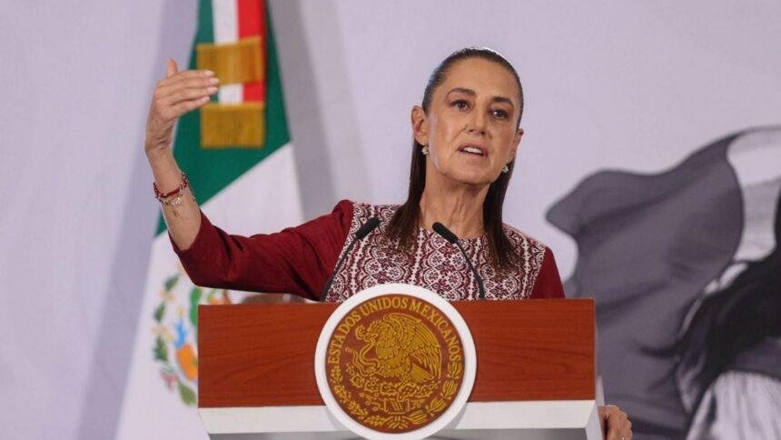 Sheinbaum aclara que 800 millones de pesos son para educación en Oaxaca.