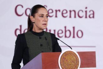 Sheinbaum enviará plantas eléctricas en avión y ayuda humanitaria a Venezuela.