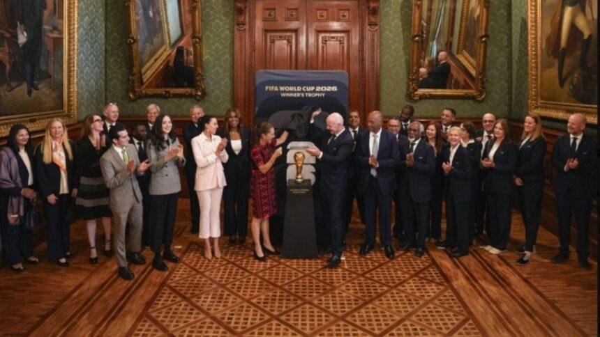 Sheinbaum recibe a Gianni Infantino y líderes de confederaciones antes del Mundial