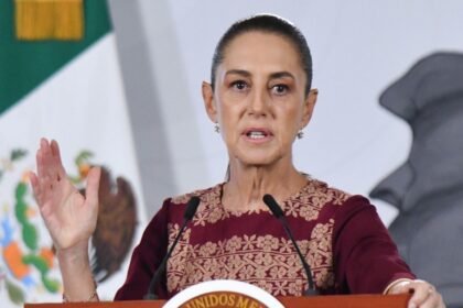 Sheinbaum responde a De la Espriella sobre narco: rol de Colombia