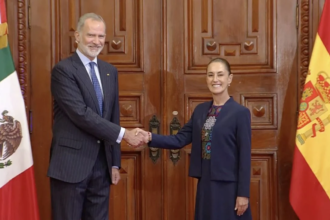 Sheinbaum y rey Felipe VI abordan tensión diplomática por la Conquista.
