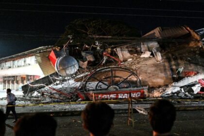 terremoto de 78 en filipinas deja 35 muertos y numerosos Terremoto de 7.8 en Filipinas deja 35 muertos y numerosos heridos.