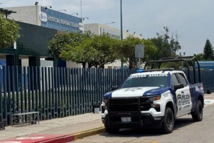 Título reescrito: "Celaya: Incendio en refugio improvisado deja un fallecido"