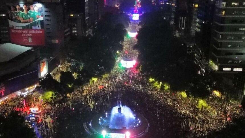 acceso restringido a 25 mil personas en el angel de Acceso restringido a 25 mil personas en el Ángel de la Independencia durante Mundial.