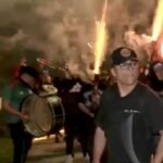 Aficionados mexicanos causan revuelo cerca del hotel de Inglaterra