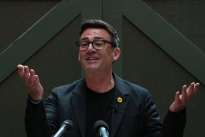 andy burnham asume liderazgo del partido laborista y sera primer Andy Burnham asume liderazgo del Partido Laborista y será primer ministro del Reino Unido