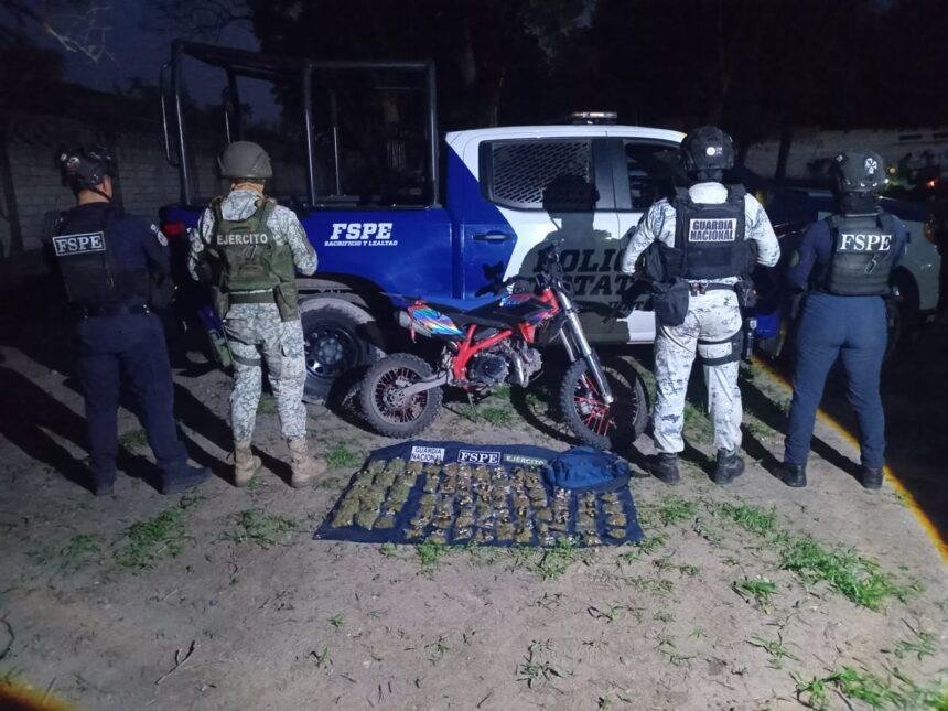 aseguran mas de mil dosis de presunta marihuana en irapuato Aseguran más de mil dosis de presunta marihuana en Irapuato, Guanajuato.