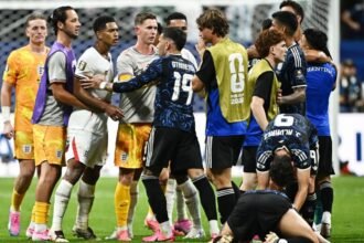 Bellingham agredió a Valentín Barco tras la derrota ante Argentina