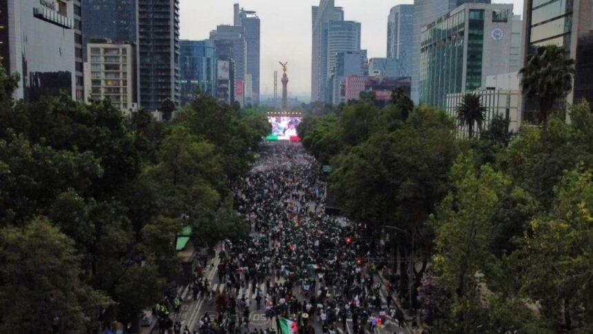 Brugada confirma continuación de festejos en el Ángel de la Independencia tras muertes.