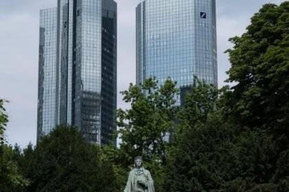 Catean sede de Deutsche Bank en Fráncfort por investigación de transacciones irregulares