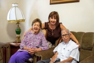Cien centenarios participan en Historias Centenarias del DIF Estatal.