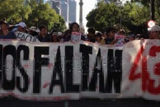 CNDH denuncia graves violaciones a derechos humanos de 92 estudiantes de Ayotzinapa