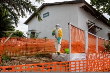 Congo reporta más de 3 mil casos confirmados de ébola y 1,300 fallecidos