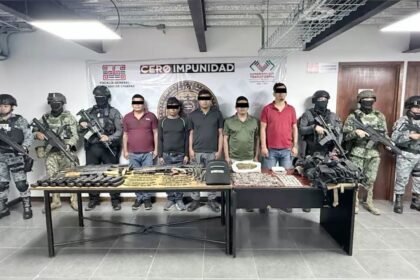 Detienen a nueve miembros del Cártel de Sinaloa por cuerpos hallados en Chiapas.