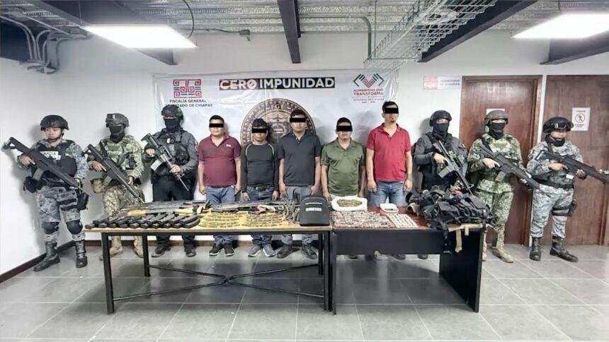 Detienen a nueve miembros del Cártel de Sinaloa por cuerpos hallados en Chiapas.