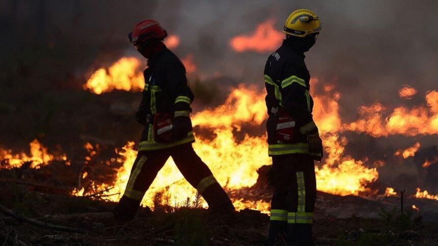 Evacuación de casi 2 mil personas por incendios forestales en Gironda