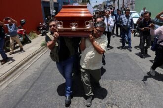 Exigen justicia en el funeral del periodista Alejandro Leyva