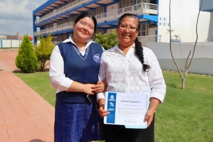 Familias que cambian el rumbo de la educación en su comunidad