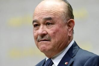FGR defiende investigación sobre participación de Ernesto Ruffo en huachicol fiscal