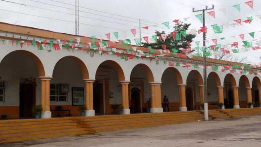 Fiscalía de Oaxaca procesa a cuatro por robo de boletas en revocación