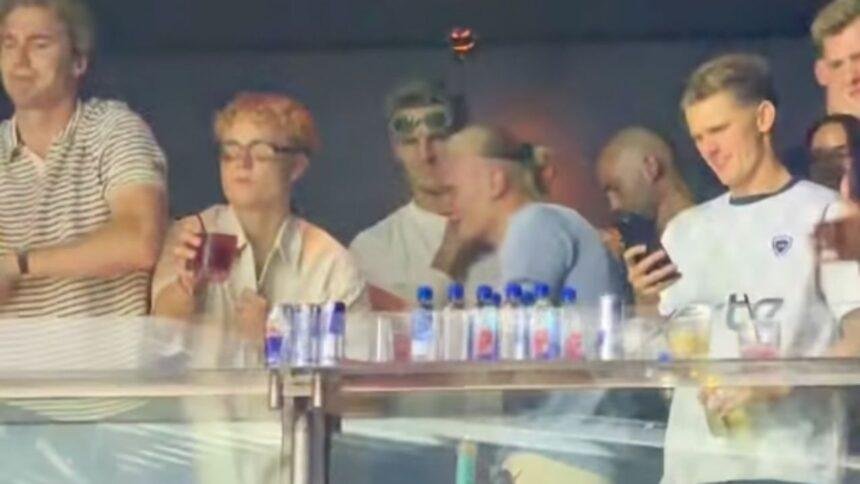 haaland y su equipo celebran en miami tras caer en Haaland y su equipo celebran en Miami tras caer en el Mundial