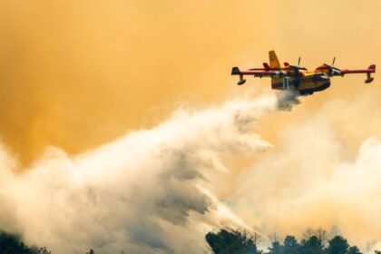 Incendio forestal en España provoca 12 fallecimientos, califican tragedia.