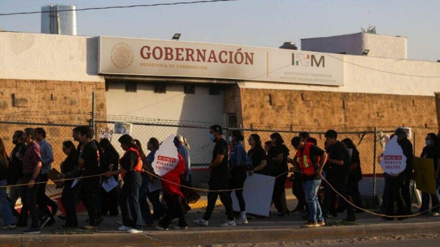 INM concede albergues y rescate humanitario a Eventuarte y Solumax sin experiencia previa.