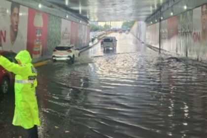 Inundaciones provocan afectaciones viales en la CDMX; continúa alerta amarilla