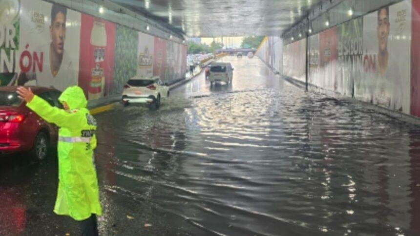 inundaciones provocan afectaciones viales en la cdmx continua alerta amarilla Inundaciones provocan afectaciones viales en la CDMX; continúa alerta amarilla