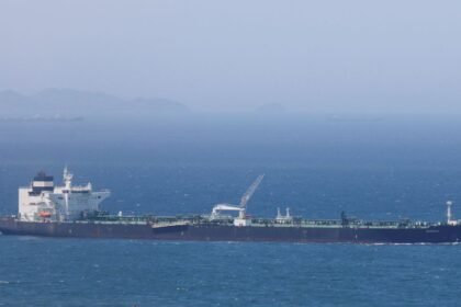 Irán designa nuevo comandante de la Armada en contexto de tensión con Estados Unidos