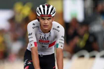 isaac del toro se recupera y finaliza tercero en etapa Isaac del Toro se recupera y finaliza tercero en etapa 15 del Tour