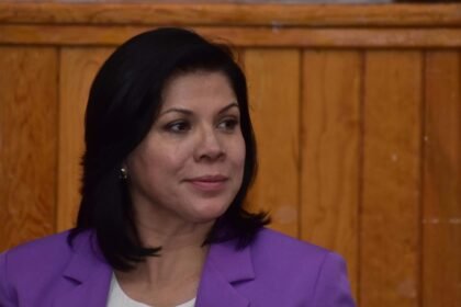 Itzel Balderas renuncia a candidaturas del PAN en Irapuato
