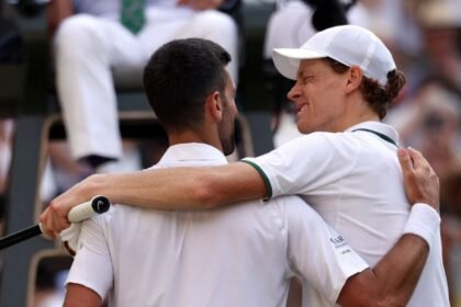 Jannik Sinner supera a Djokovic y se enfrenta a Zverev en la Final de Wimbledon