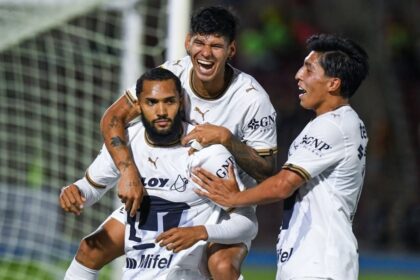 juninho anota triplete y lidera goleada de pumas sobre fc Juninho anota triplete y lidera goleada de Pumas sobre FC Juárez