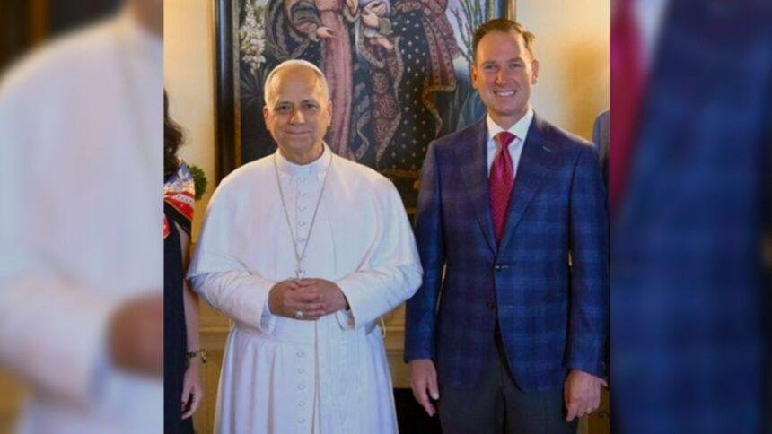 León XIV conmemora Independencia de Estados Unidos en el Vaticano con embajador Burch